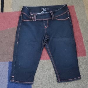 💛💛💛Capri jeans really cute